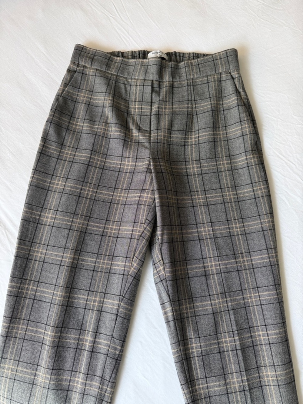 Aritzia Babaton Cropped Pants Gray Checkered - Picture 7 of 8